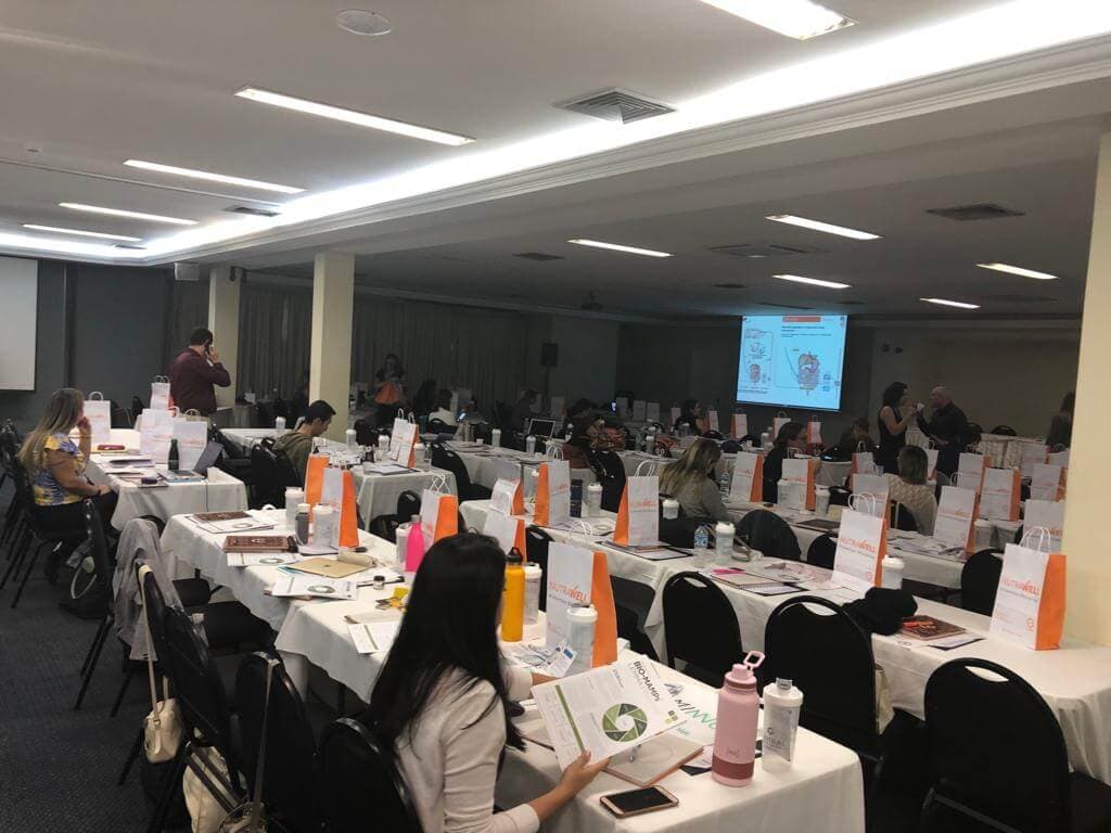 Auditório lotado durante o curso Modulação Intestinal, Março de 2019