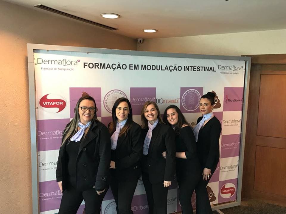 Apresentação do curso Modulação Intestinal no telão